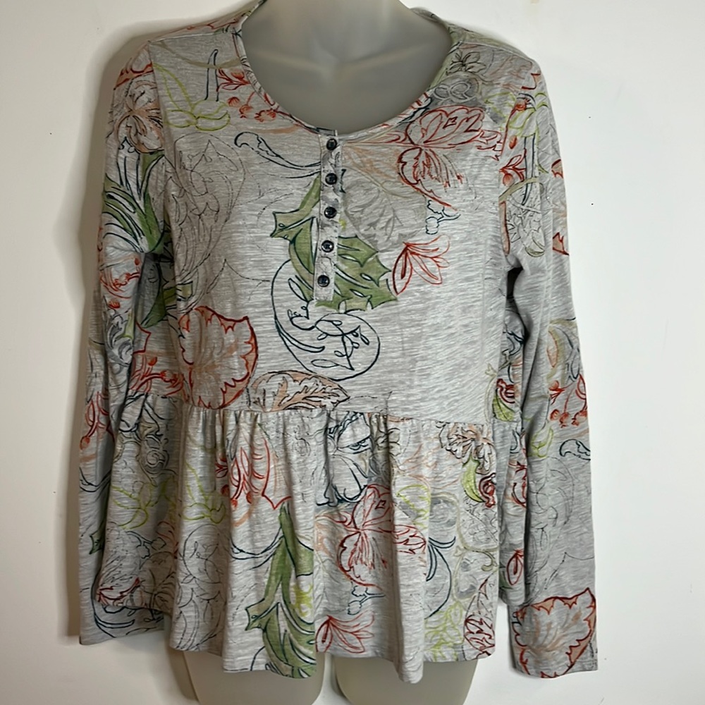Anthropologie Meadow Rue Grey Floral Henley Peplum Top Long Sleeve Knit Swing